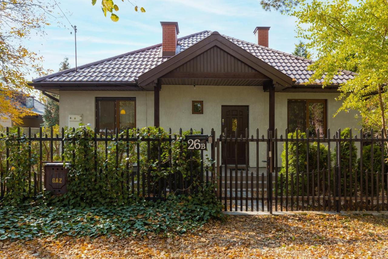 Holiday House Cinema Experience Warsaw Michalowice By Renters Villa ภายนอก รูปภาพ